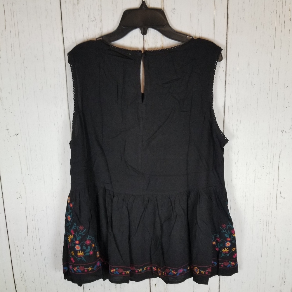 Umgee Boho Sleeveless Babydoll Embroidered Top - Picture 6 of 7